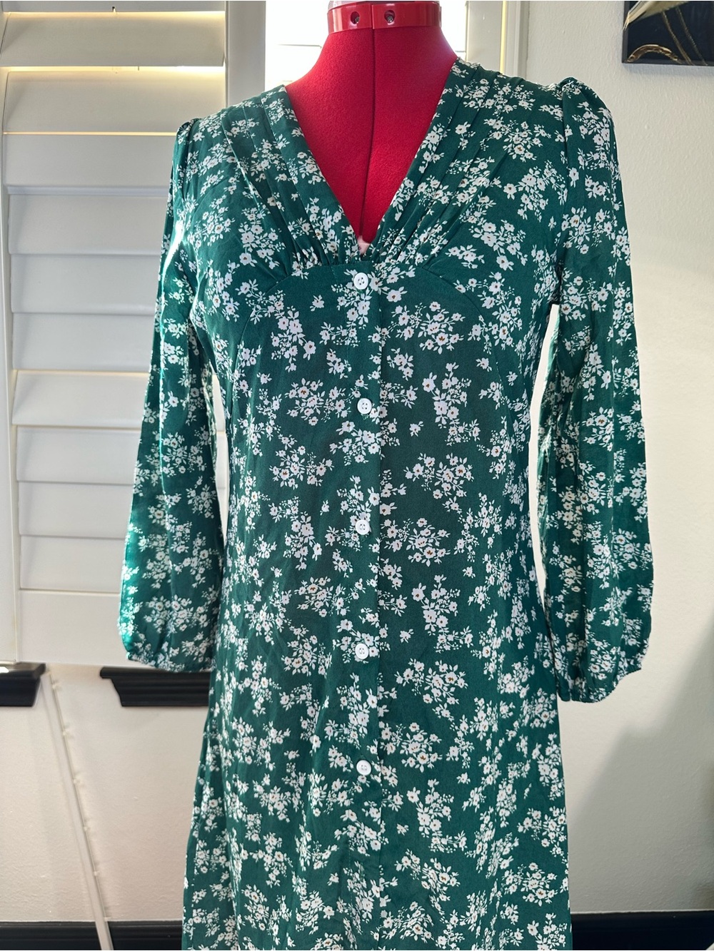 Dark Green Floral Long Sleeve Button-Front Dress
